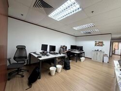 International Plaza (D2), Office #635439191